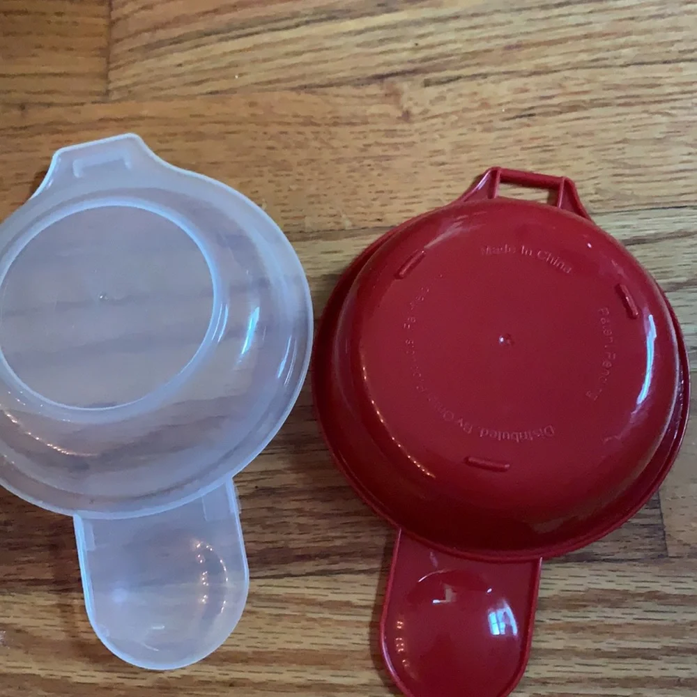 FREE WITH PURCHASE! Easy Eggwich Microwavable Egg-Cooker